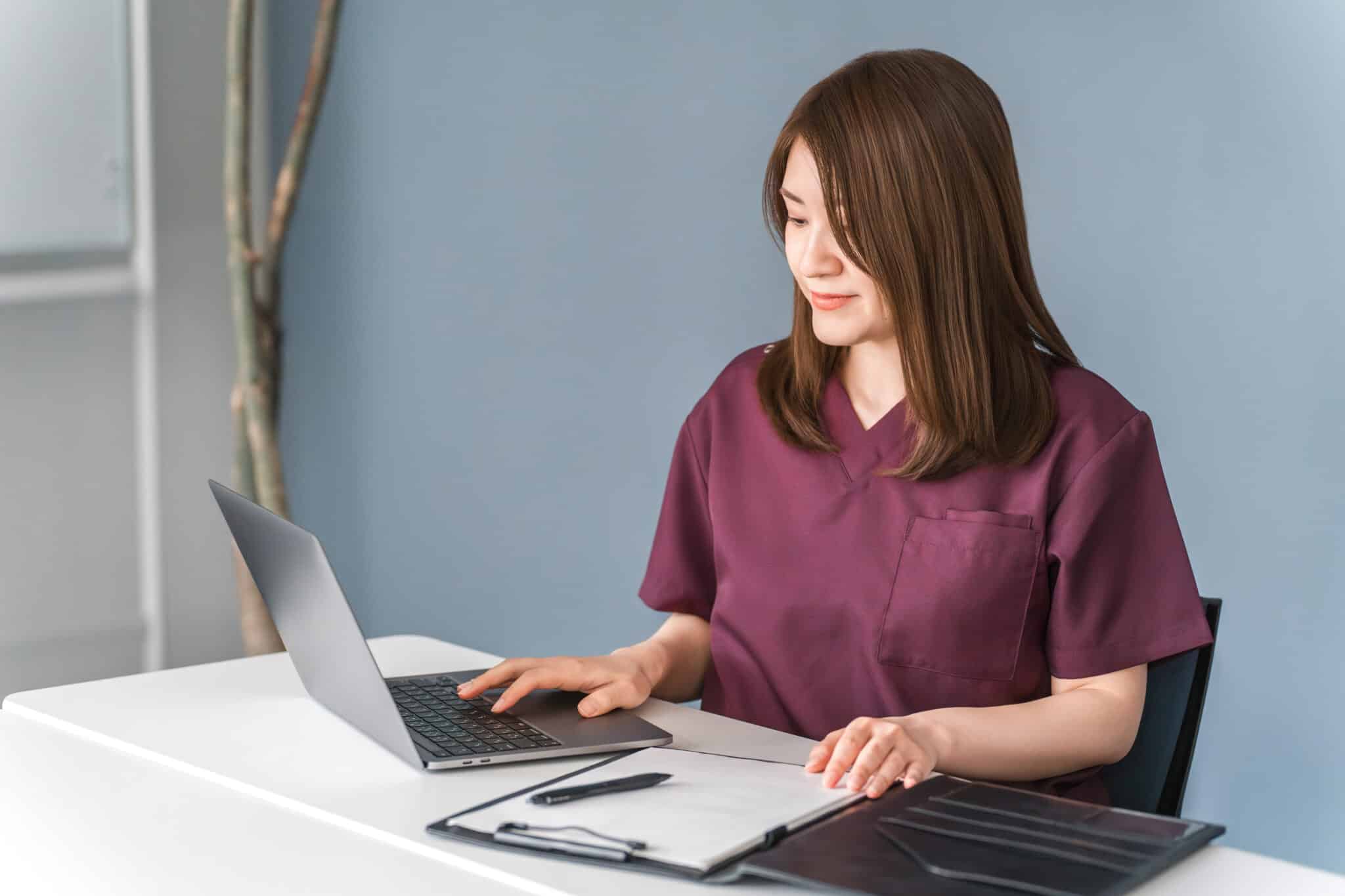 What is a Consultant Pharmacist in Florida? (And How is It Different from a Regular Pharmacist?)